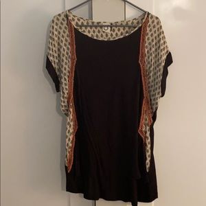 Anthropologie T Shirt